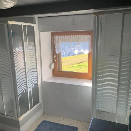 Holiday home Le Larcenaire,