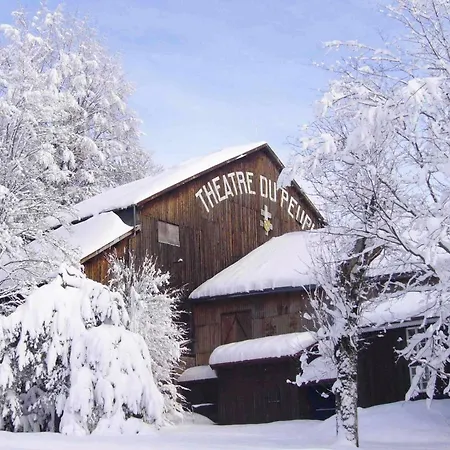 Holiday home Le Larcenaire, *