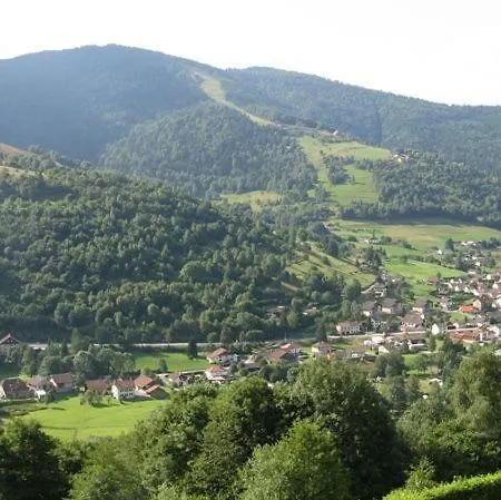 Holiday home Le Larcenaire, *